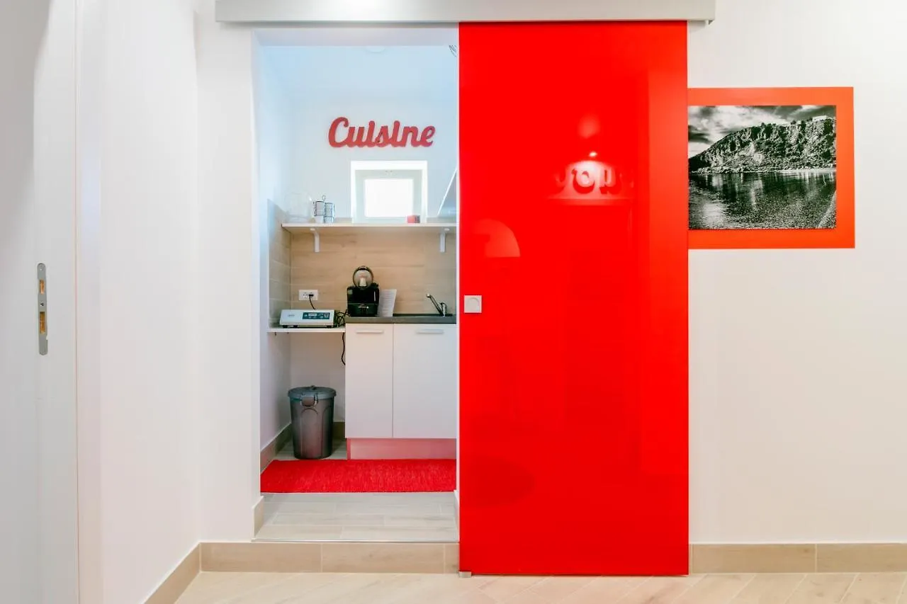 Manzoni Elements Bed & Breakfast Milazzo