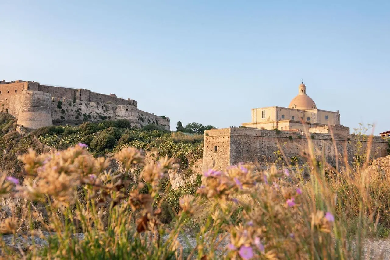 Manzoni Elements Bed & Breakfast Milazzo