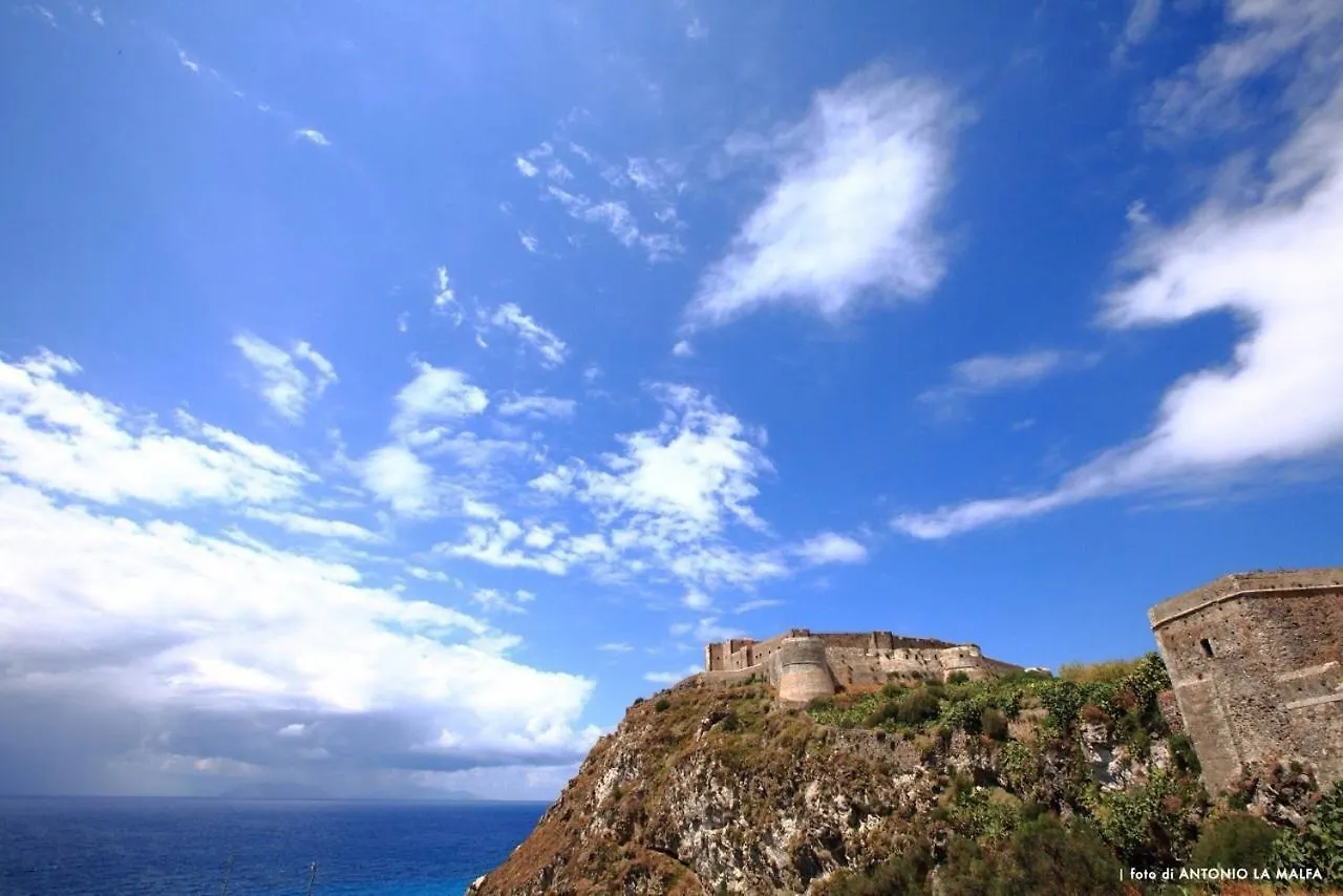 Manzoni Elements Bed & Breakfast Milazzo